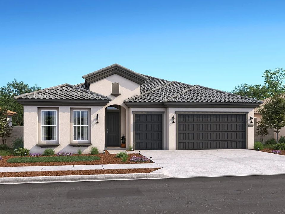 Carver VB Mediterranean Farmhouse
