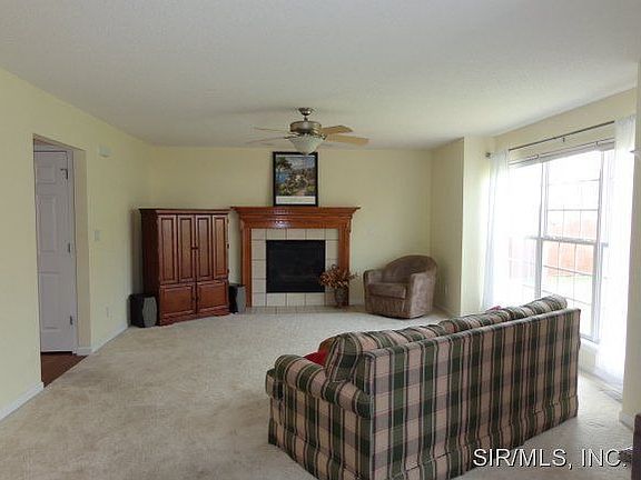 5th image of 205 Ashford Dr