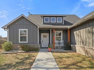 11845 Oak Ridge Dr, Kingston, OK 73439