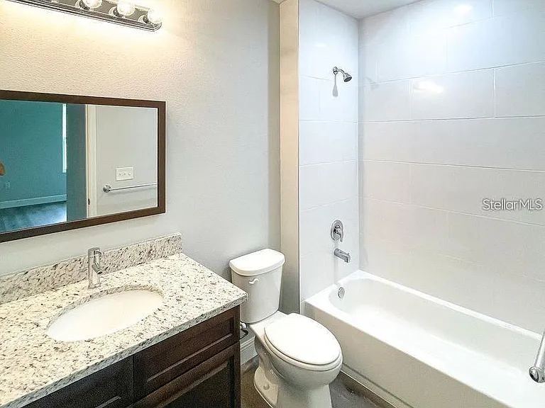 1030 NW 57th Ct #1032 — Photo 5