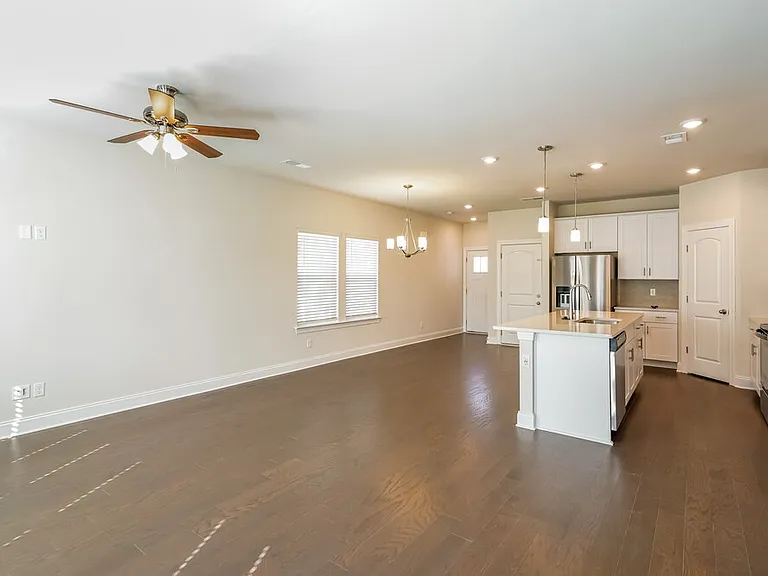 1731 Tahoma Dr — Photo 5