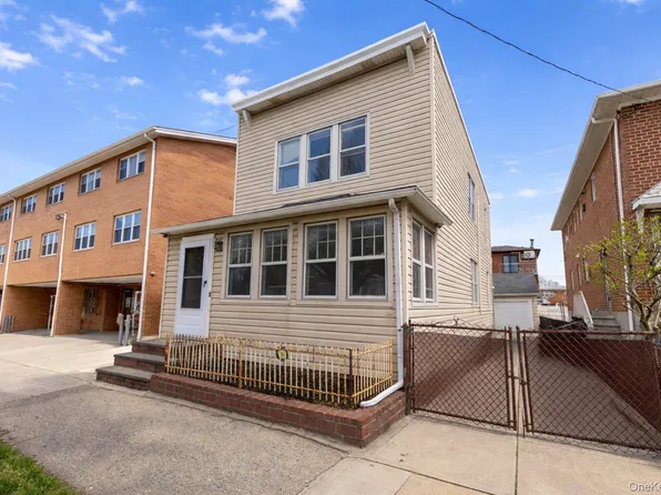 61-17 165th Street, Fresh Meadows, NY 11365