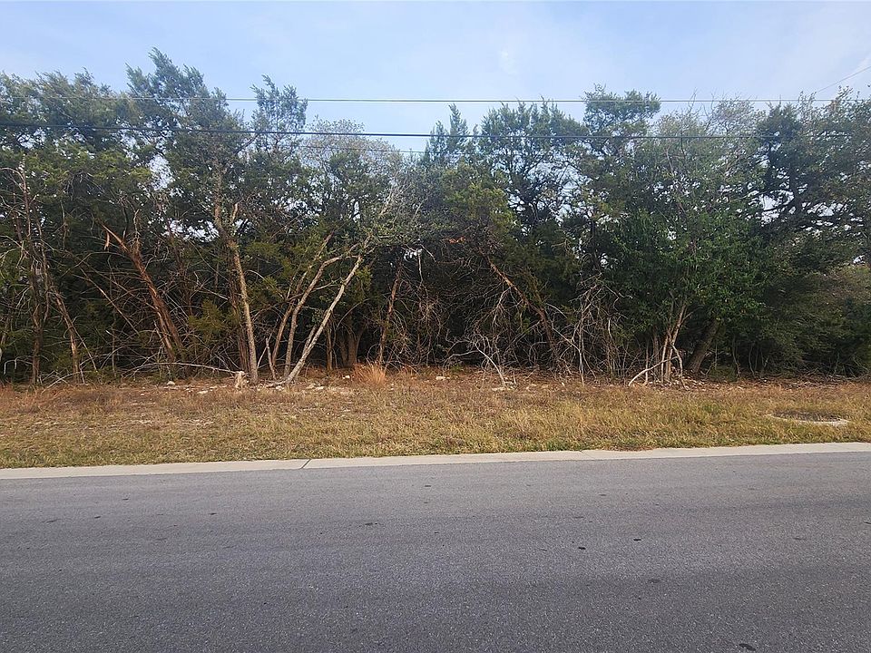 2nd image of 500 Royal Ln