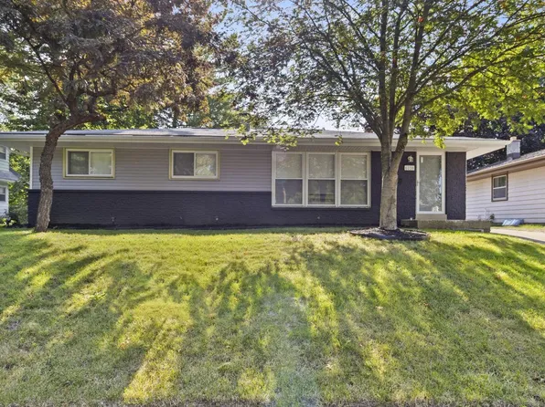 6238 North 95th STREET, Milwaukee, WI 53225