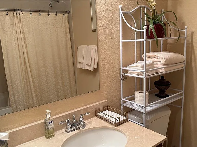 1064 N Tamiami Trl #1635 — Photo 11
