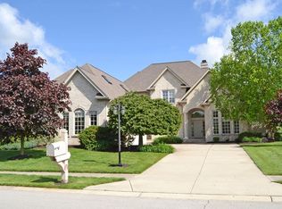 2552 Silver Oaks Dr, Carmel, IN 46032