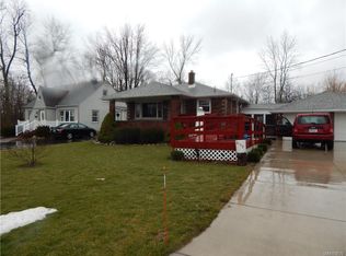 6108 Walmore Rd, Sanborn, NY 14132