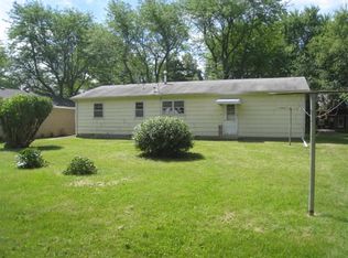 613 41st Ave, East Moline, IL 61244