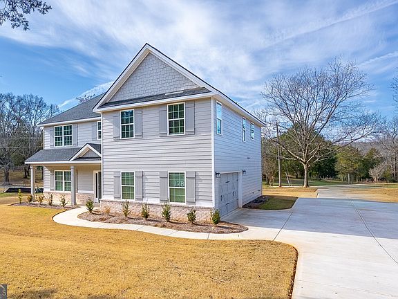 2nd image of 575 Mountain View Rd #17B