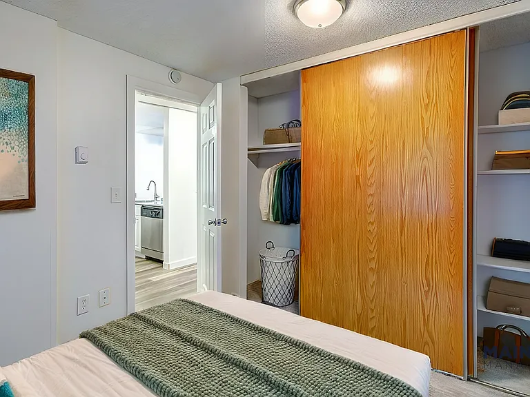 Greenlake Terrace Apartments — Photo 7