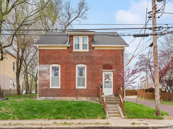 508 W C St, Belleville, IL 62220