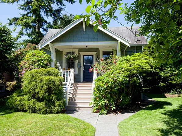 3225 62nd Ave SW, Seattle, WA 98116