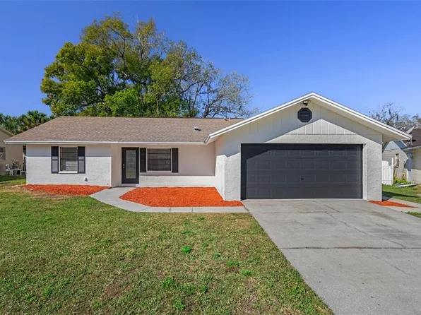 1053 Westwood Dr, Lutz, FL 33549