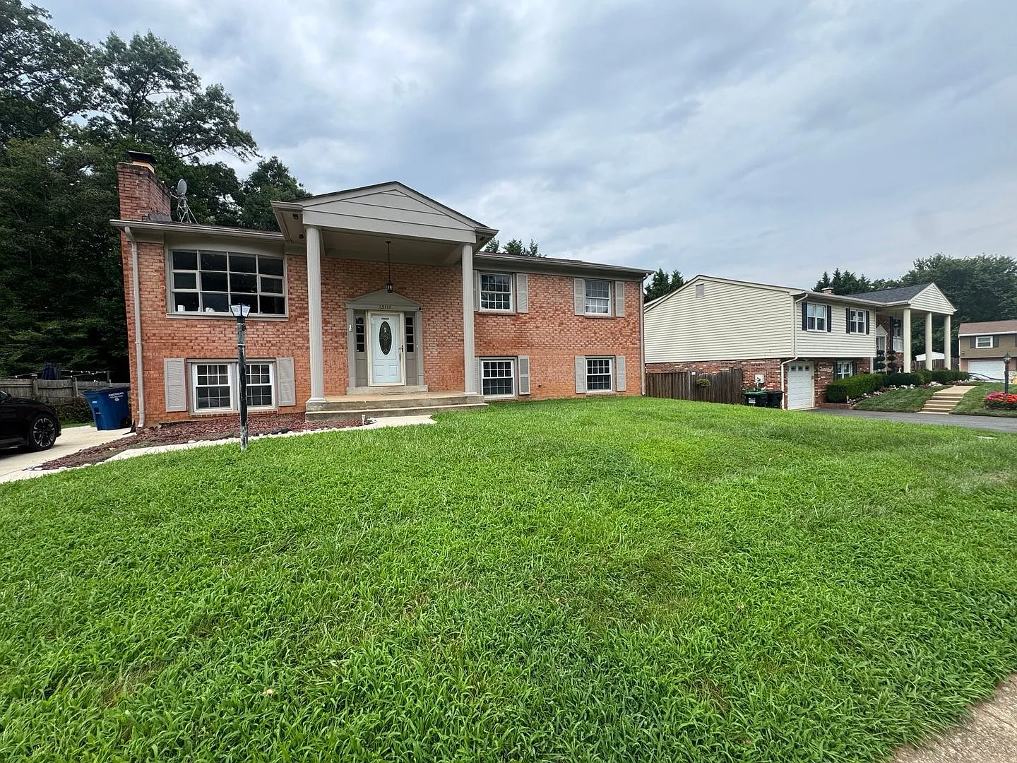 Beautiful Dale City Home — Photo 2