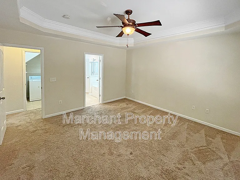 304 Horsepen Way — Photo 12