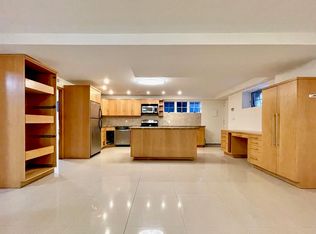 57-79 75th St UNIT B, Middle Village, NY 11379
