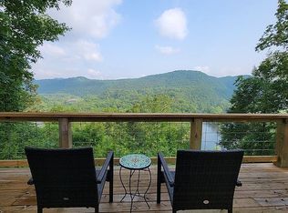 466 Rita Way, Forest Hill, WV 24935