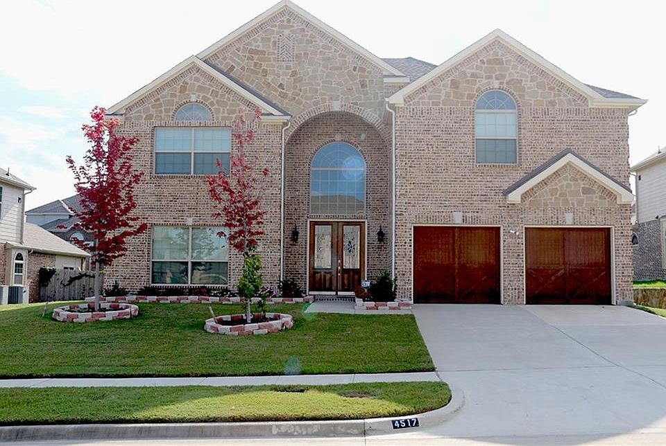 1st image of 4517 Merlin Dr
