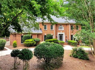 1320 Northcliff Trce, Roswell, GA 30076