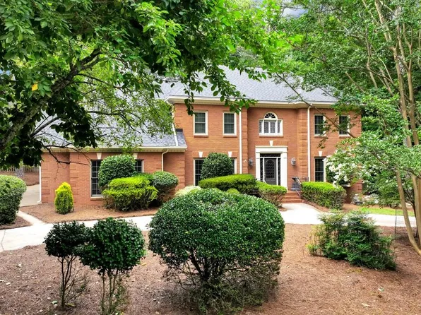 1320 Northcliff Trce, Roswell, GA 30076