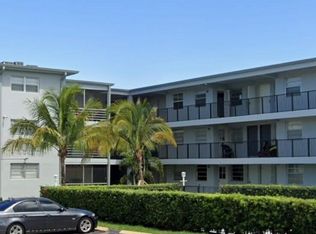 1100 NE 1st Court #305, Hallandale Beach, FL 33009