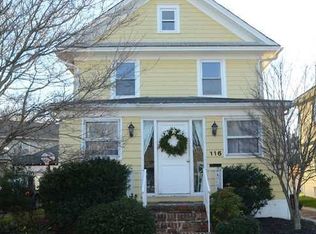 116 Wallace St, Red Bank, NJ 07701