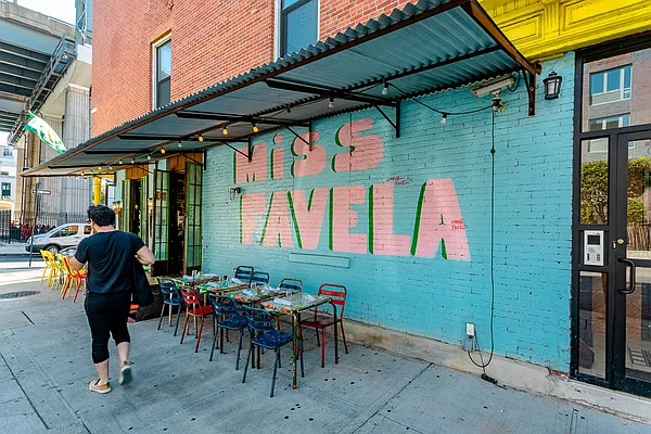 Rented by MySpaceNYC | media 22