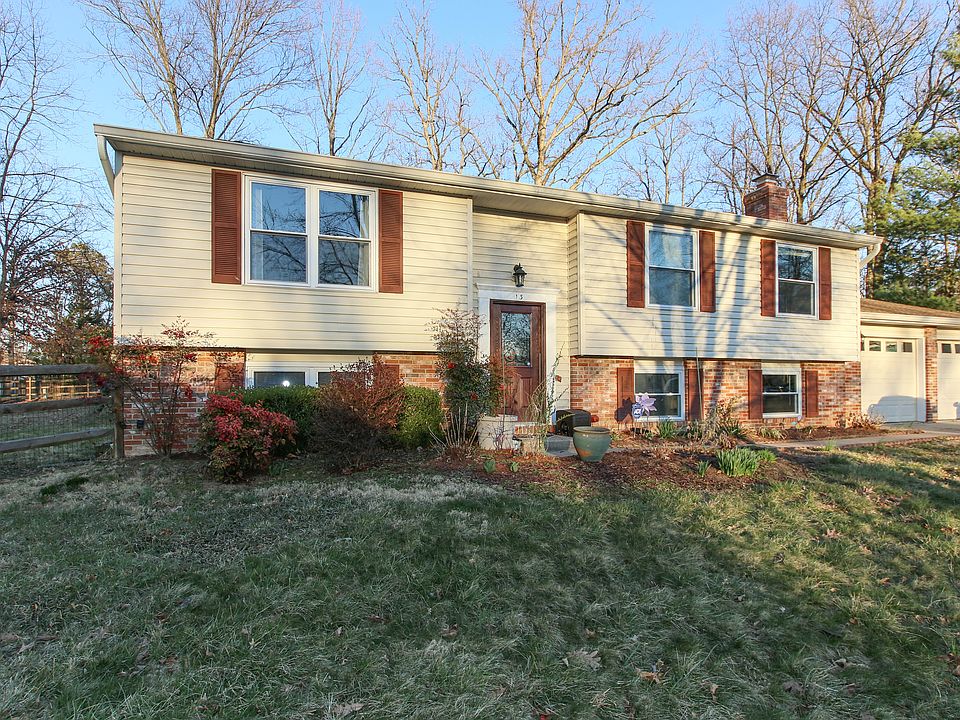 1st image of 13 Candleberry Ct