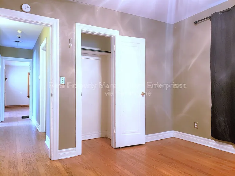 1112 NW 44th St — Photo 11