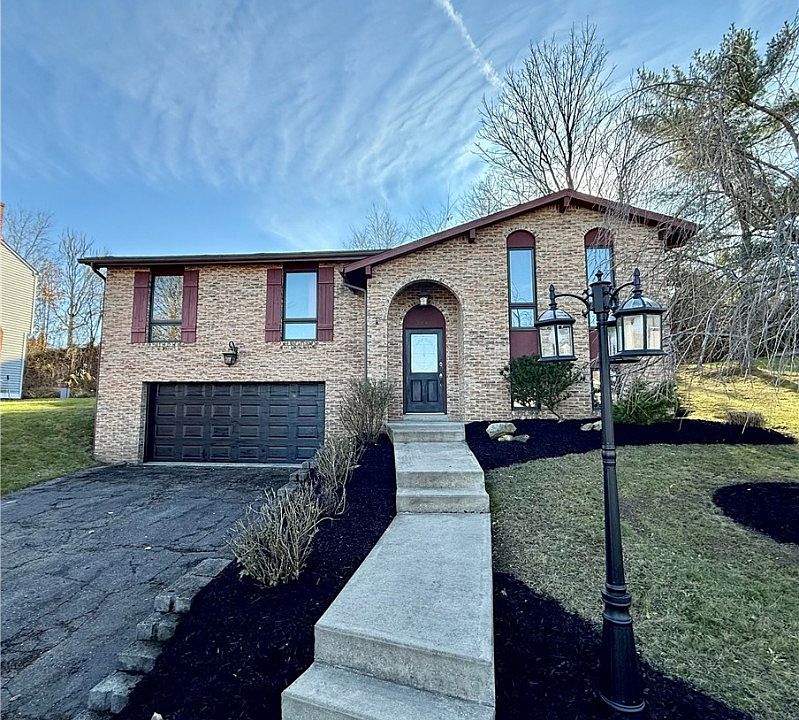 1st image of 2841 Dolores Dr