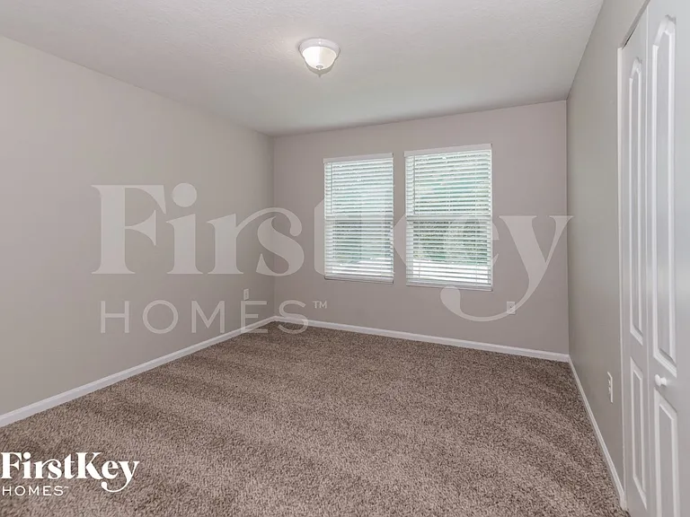 12233 Glimmer Way — Photo 9