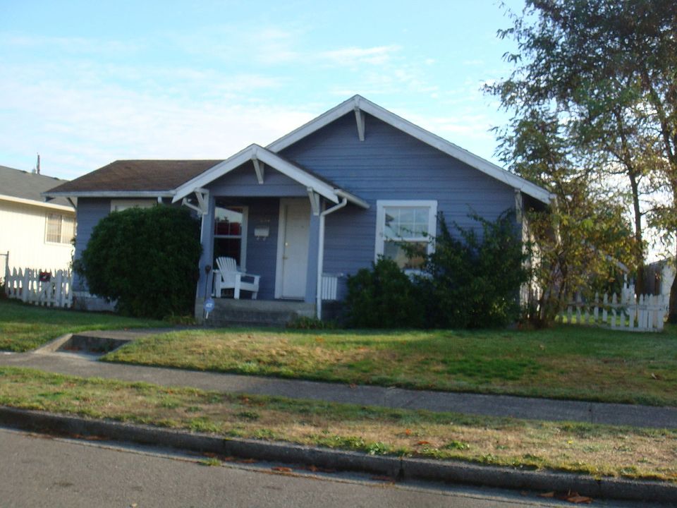 1st image of 7033 S Alder St