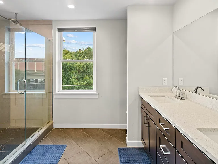 101 Mercy St — Photo 18