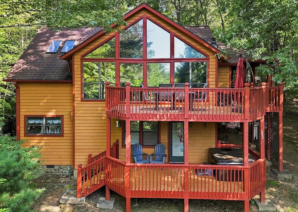 1st image of 219 Nantahala Dr