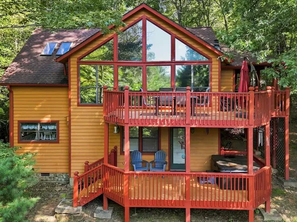 219 Nantahala Dr, Blue Ridge, GA 30513