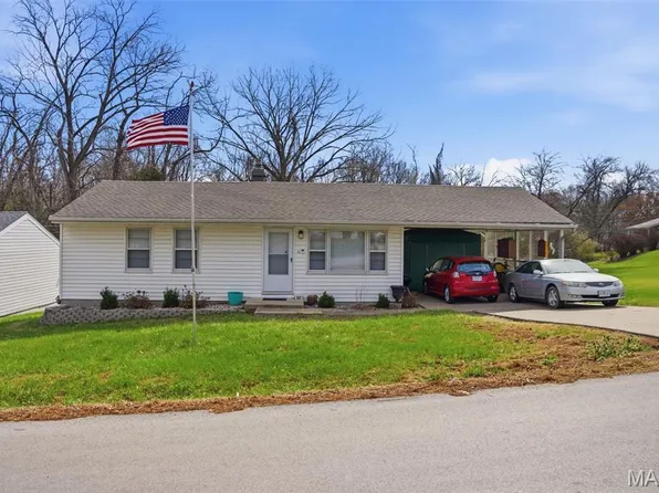 41 Sharon Dr, Saint Charles, MO 63303