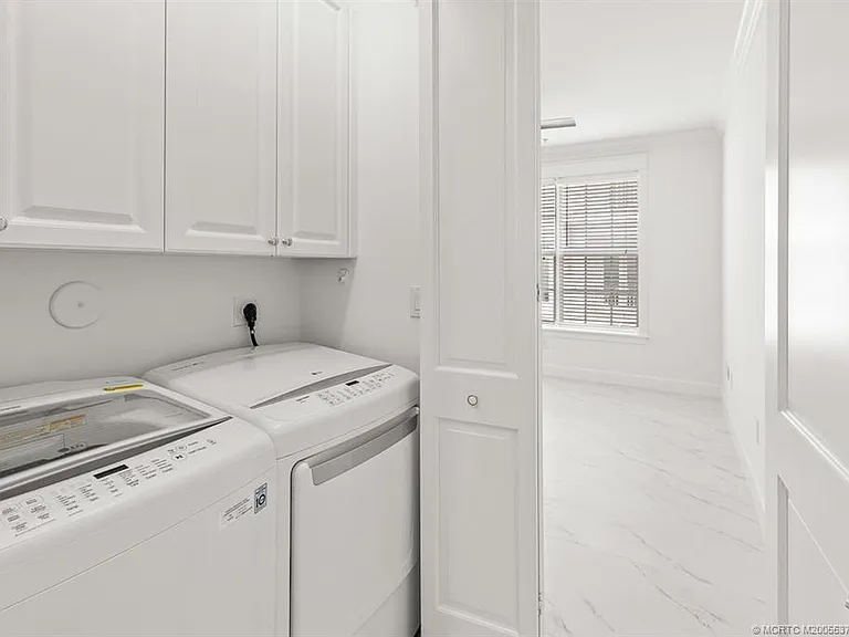 47 SW Osceola St #206 — Photo 18