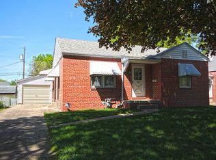 530 E Kellar Ln, Decatur, IL 62526