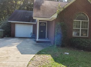 1059 Cutleaf Dr, Sumter, SC 29150