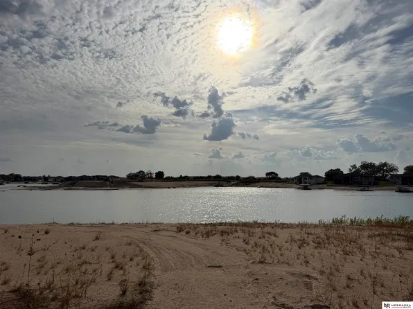 723 Firestone Pointe, Ashland, NE 68003