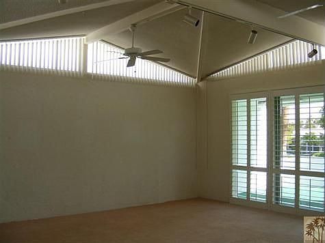 5th image of 2332 S Skyview Dr