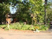 2nd image of 1070 Richards Rd