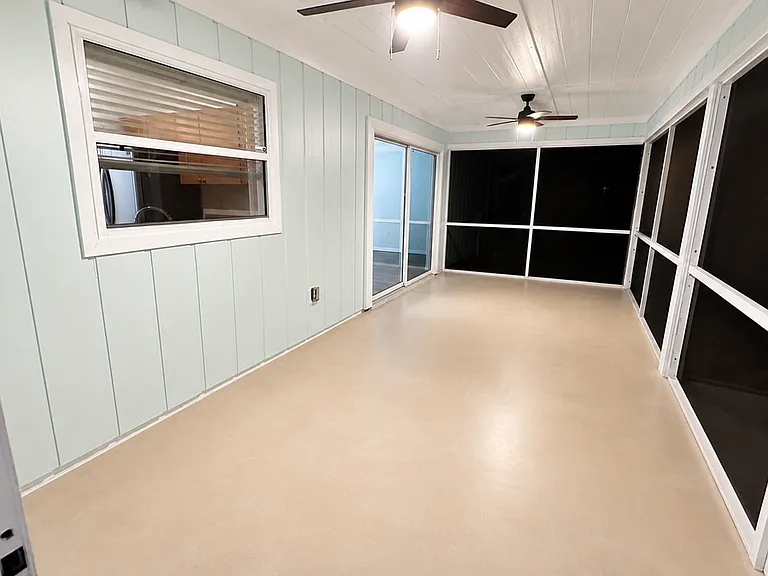 2231 SE Lucaya St — Photo 12