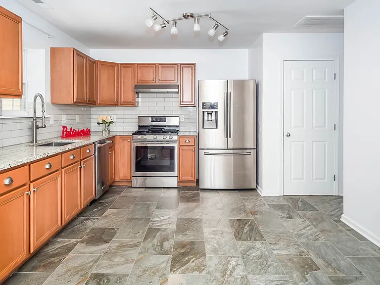 1233 Orchard Oriole Ln — Photo 18