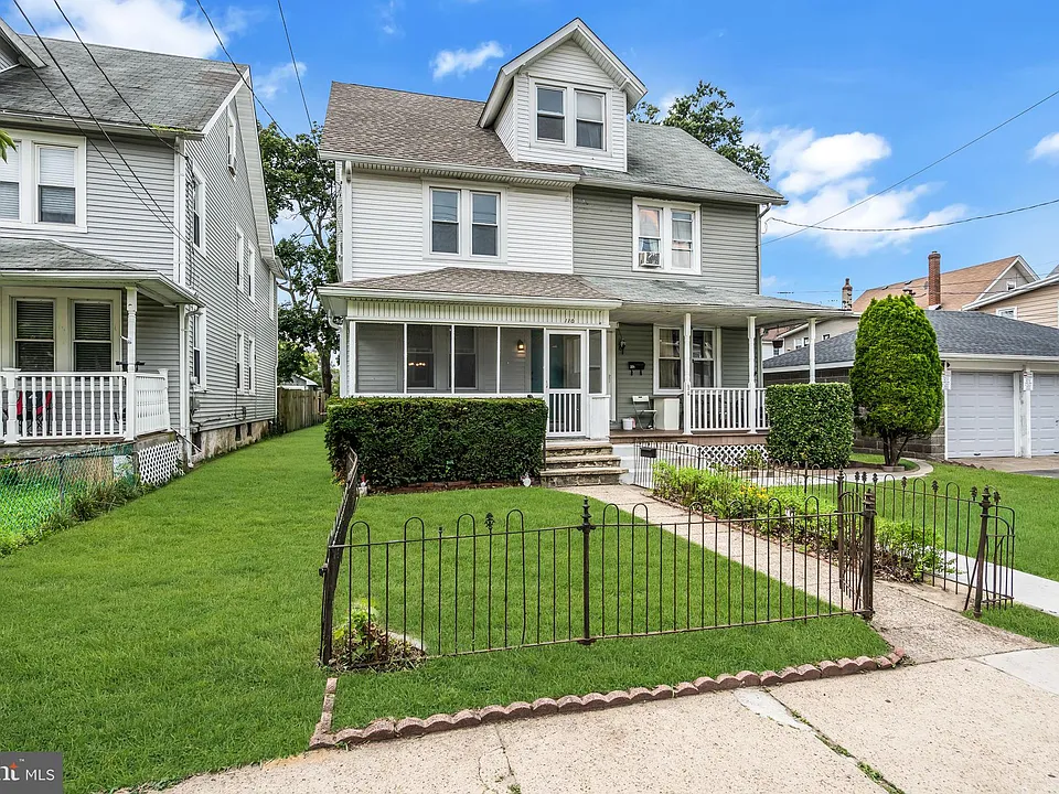 110 Delaware Ave