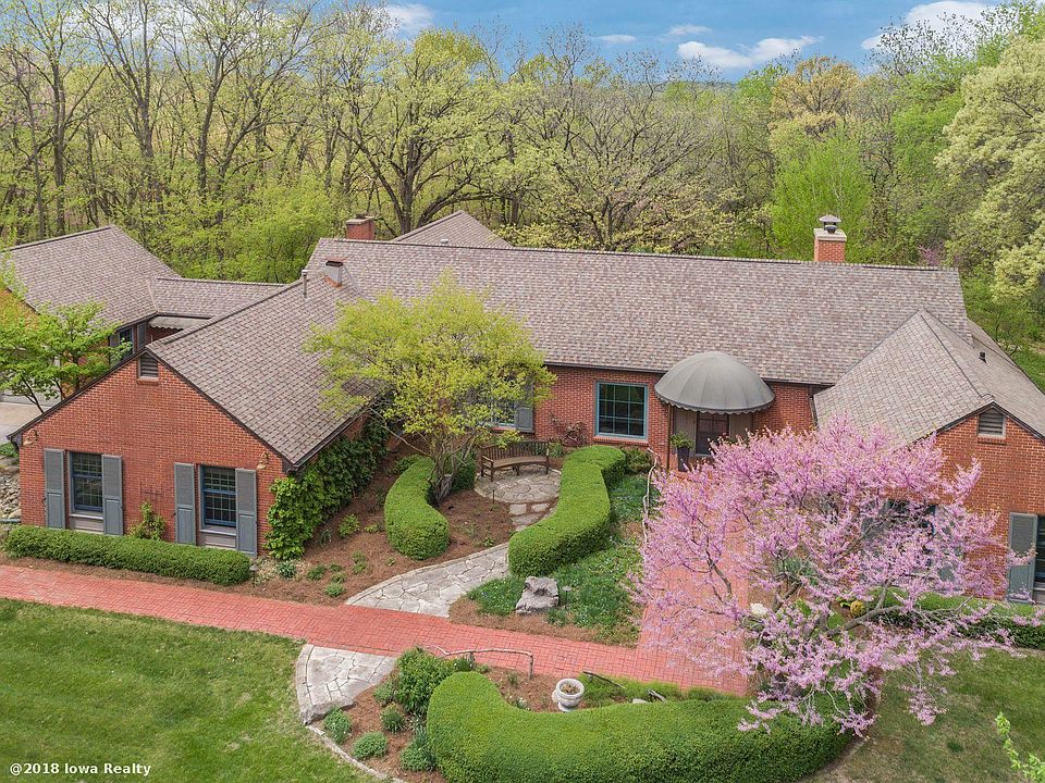 1st image of 2577 SE Woodridge Dr