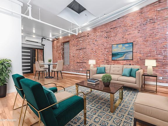 2nd image of 6 W 14th St #4C