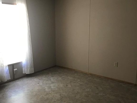 5th image of 113 High Dr