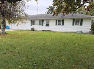 13708 Hoffman Rd, Three Rivers, MI 49093