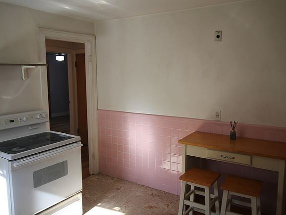 3rd image of (Undisclosed Address)